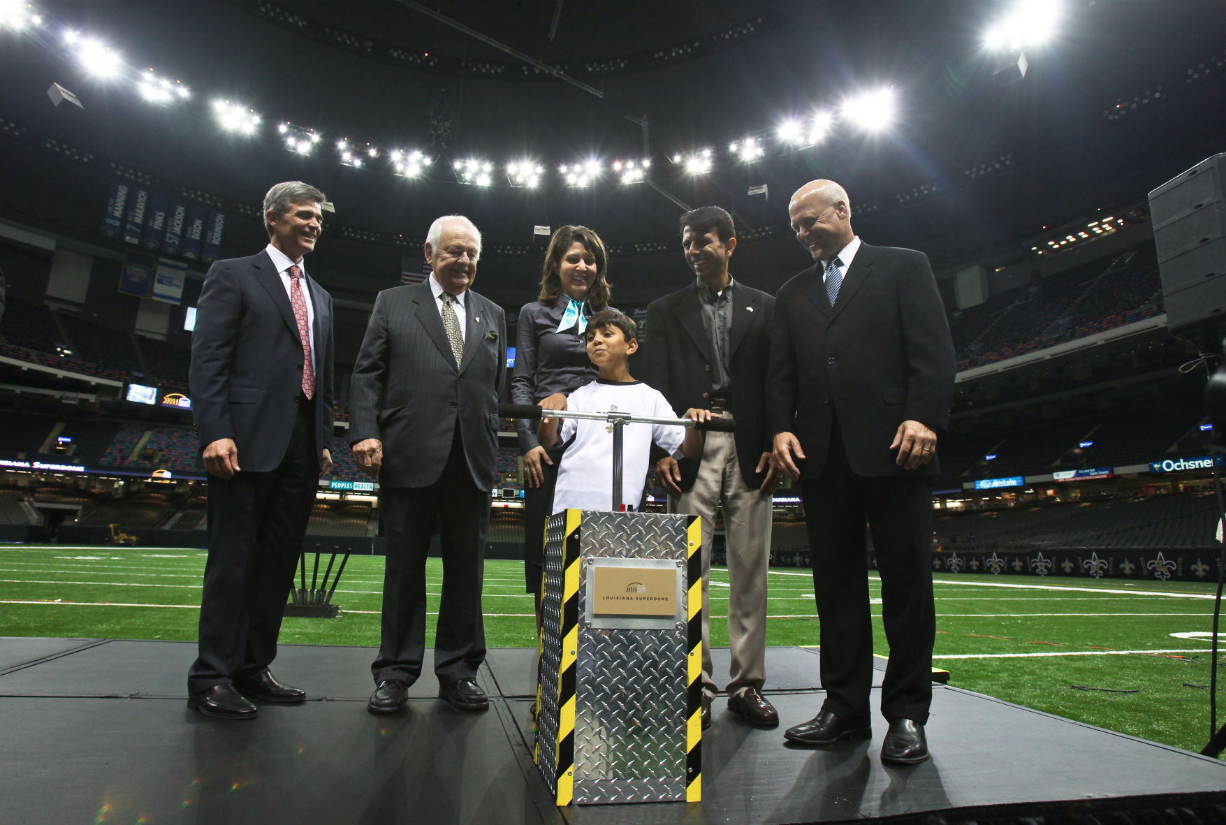 SuperdomeCompletion-5.jpg